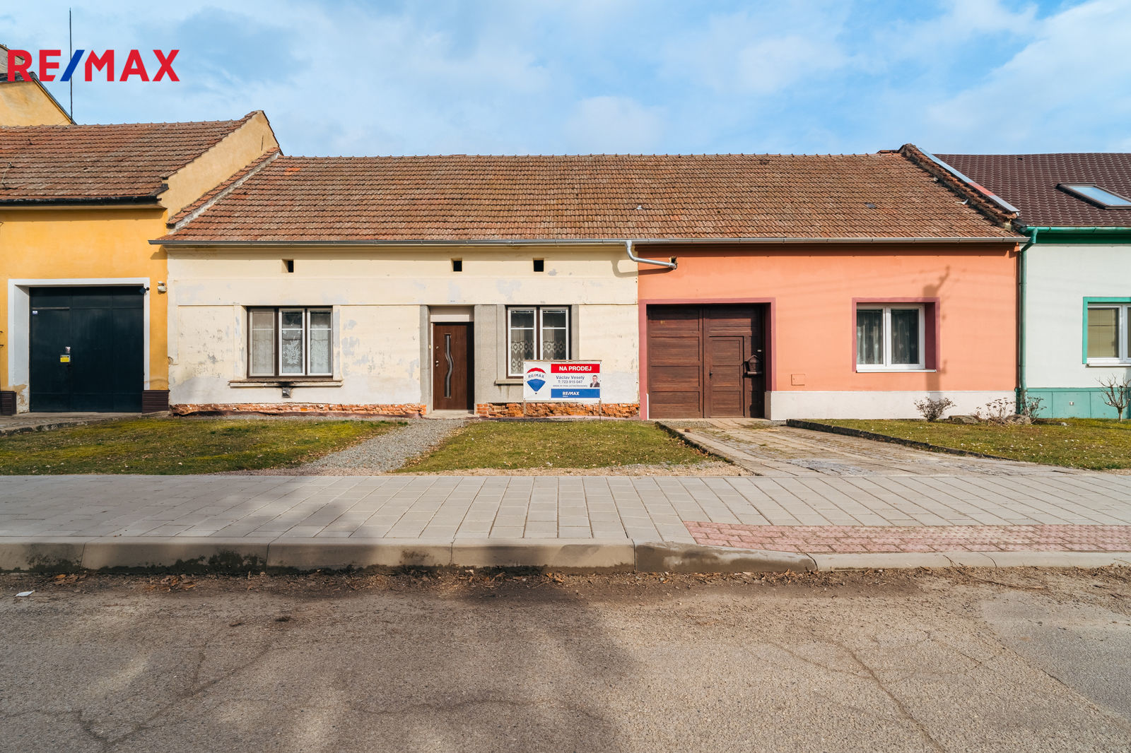 Prodej rodinného domu, 250 m2, Černá Hora