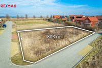 Prodej pozemku pro bydlení, 803 m2, Dolní Břežany