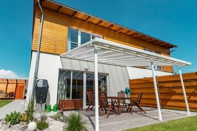 Hliníková pergola dá nemovitosti nový rozměr