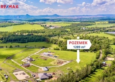 Prodej pozemku pro bydlení, 1289 m2, Újezdeček