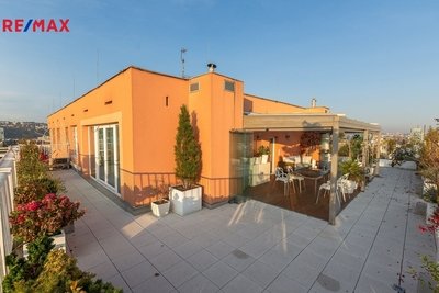 Pronájem bytu 3+kk, 70 m2, Praha