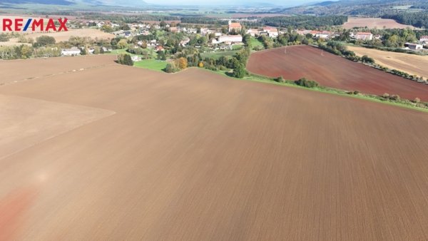 Prodej zemědělského pozemku, 81466 m2, Křenov