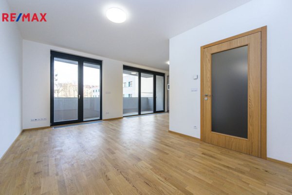 Prodej bytu 1+kk, 45 m2, Praha